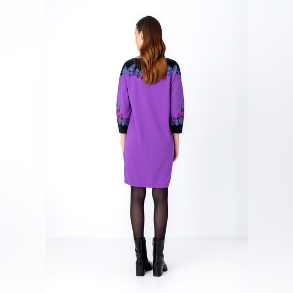 IVKO Intarsia Dress, Floral Pattern - Picture 2 of 11